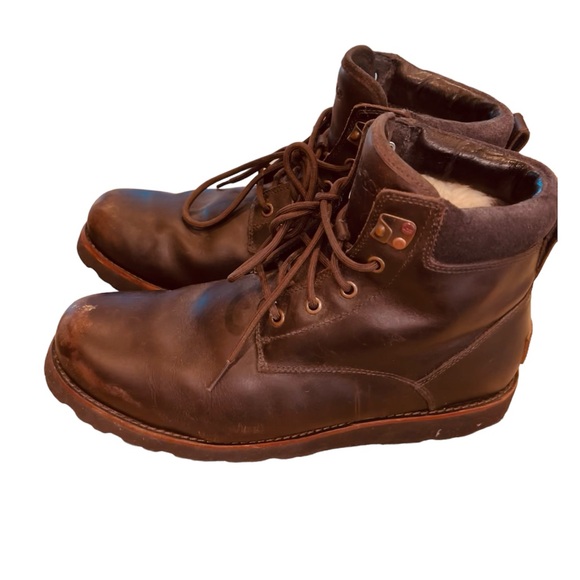 UGG Mens boot used - Picture 2 of 7